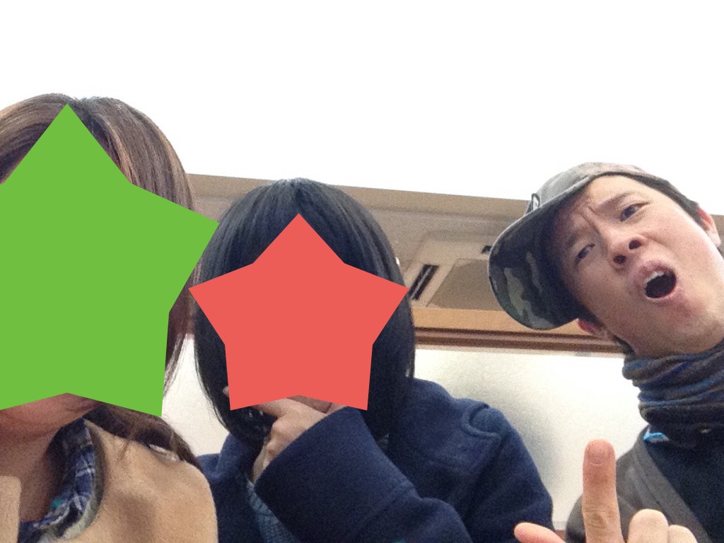 3人