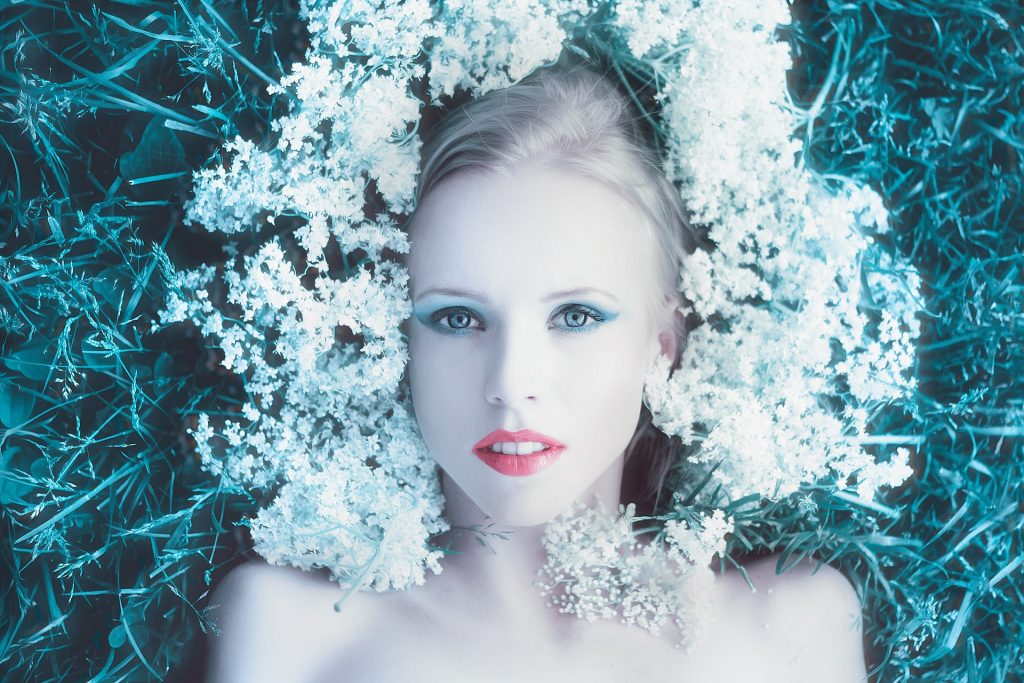 girl-with-flowers