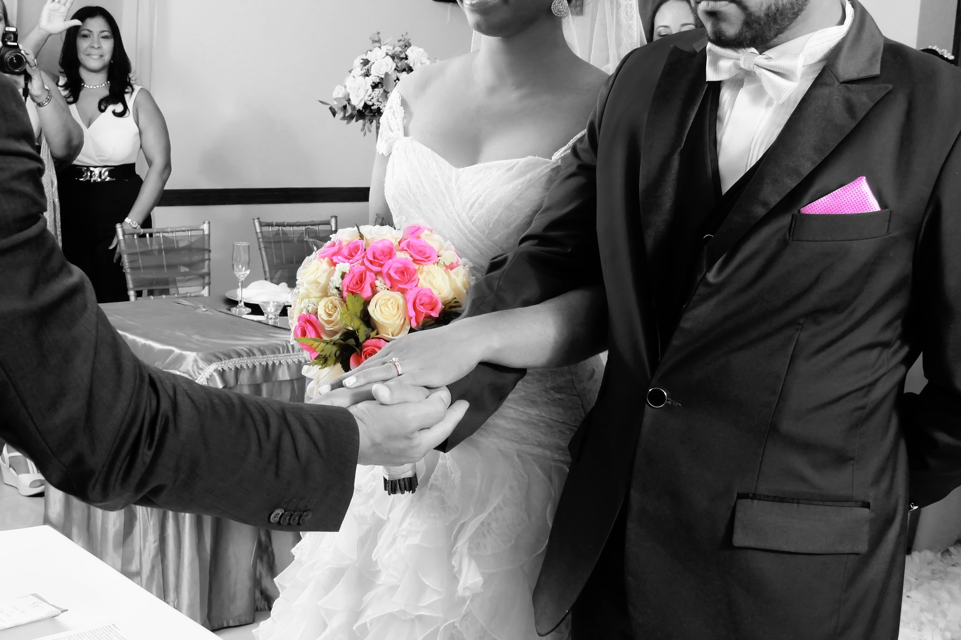 grooms